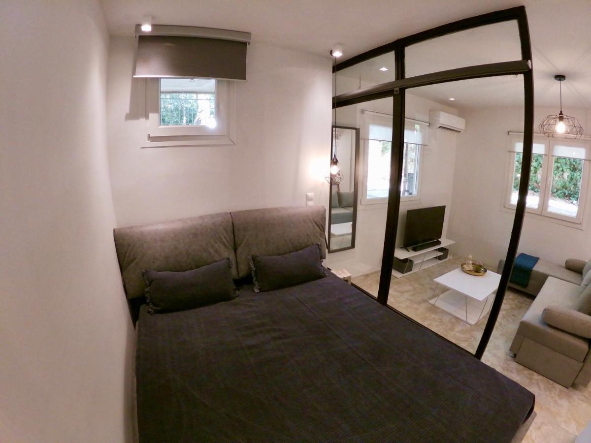 Renovated Apartment In Kifissia Center Near Metro G25 Ateny Zewnętrze zdjęcie